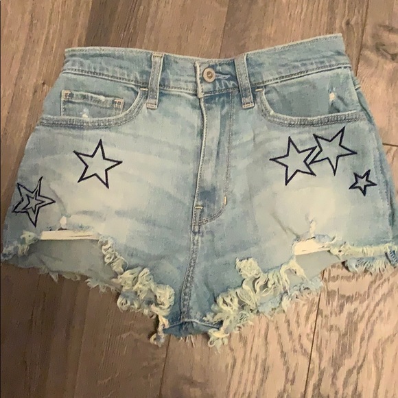Hollister Pants - Hollister denim shorts